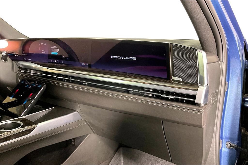 Used 2026 Cadillac Escalade 4WD image 22
