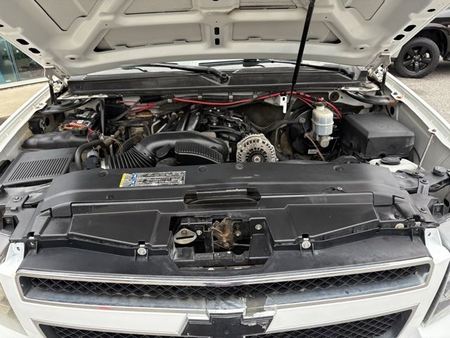 Used 2010 Chevrolet Tahoe LS w/ Skid Plate Package image 32