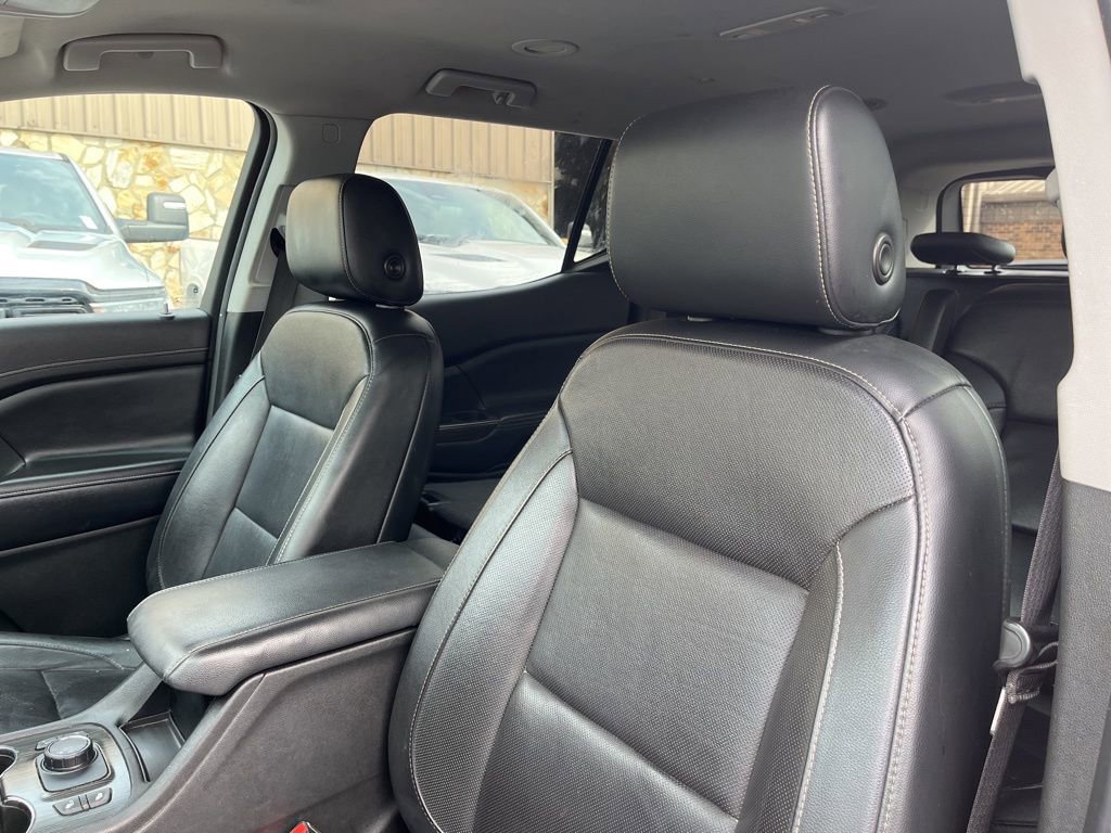 Used 2020 GMC Acadia SLT FWD image 22