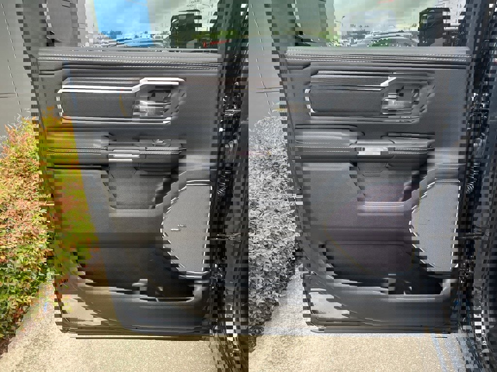 New 2025 RAM 1500 Laramie image 10