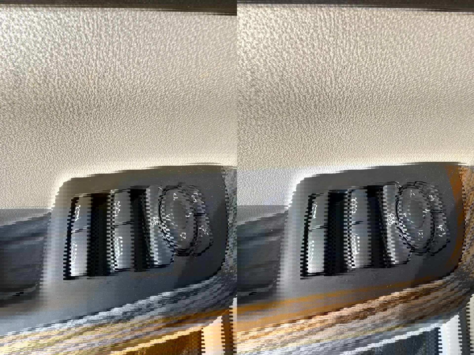 Used 2019 GMC Acadia Denali w/ Technology Package image 13