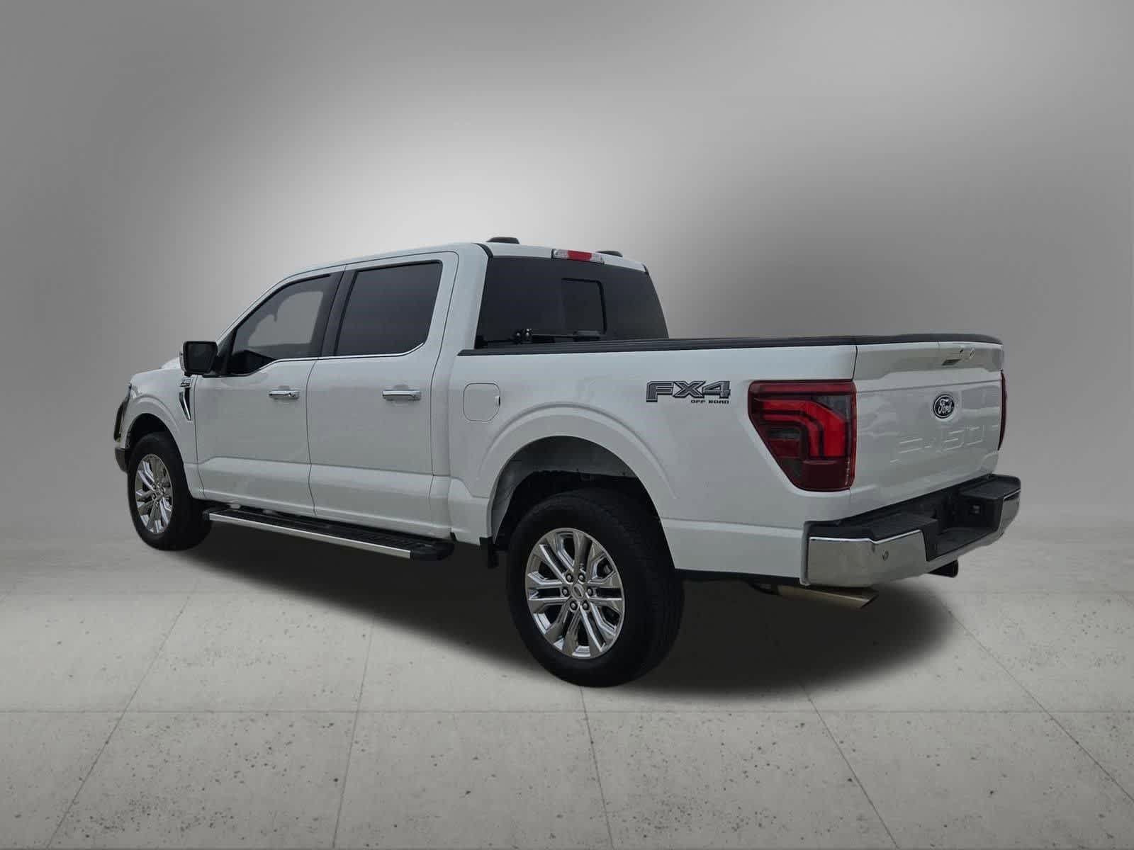 Used 2025 Ford F150 Lariat w/ Equipment Group 501A Mid AWD/4WD image 4