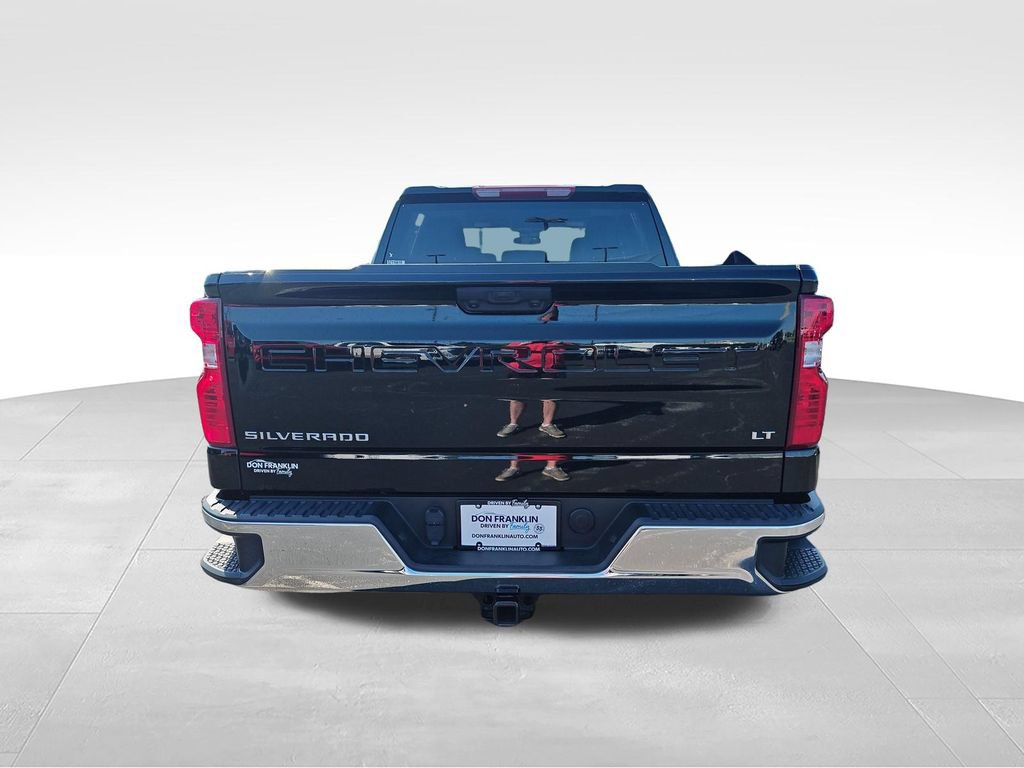 Used 2025 Chevrolet Silverado 1500 LT AWD/4WD image 4