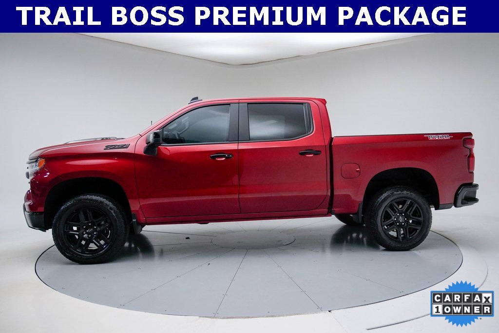 Used 2024 Chevrolet Silverado 1500 LT Trail Boss w/ LT Trail Boss Premium Package image 2