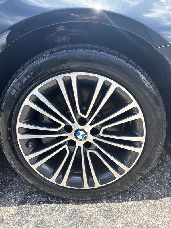 Used 2019 BMW 530i xDrive w/ Convenience Package AWD/4WD image 20