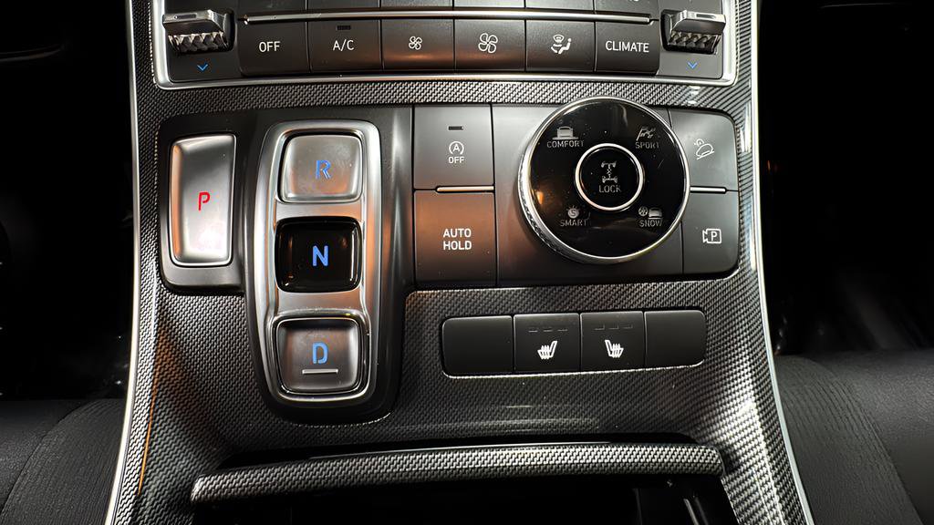 Used 2023 Hyundai Santa Fe SEL image 30