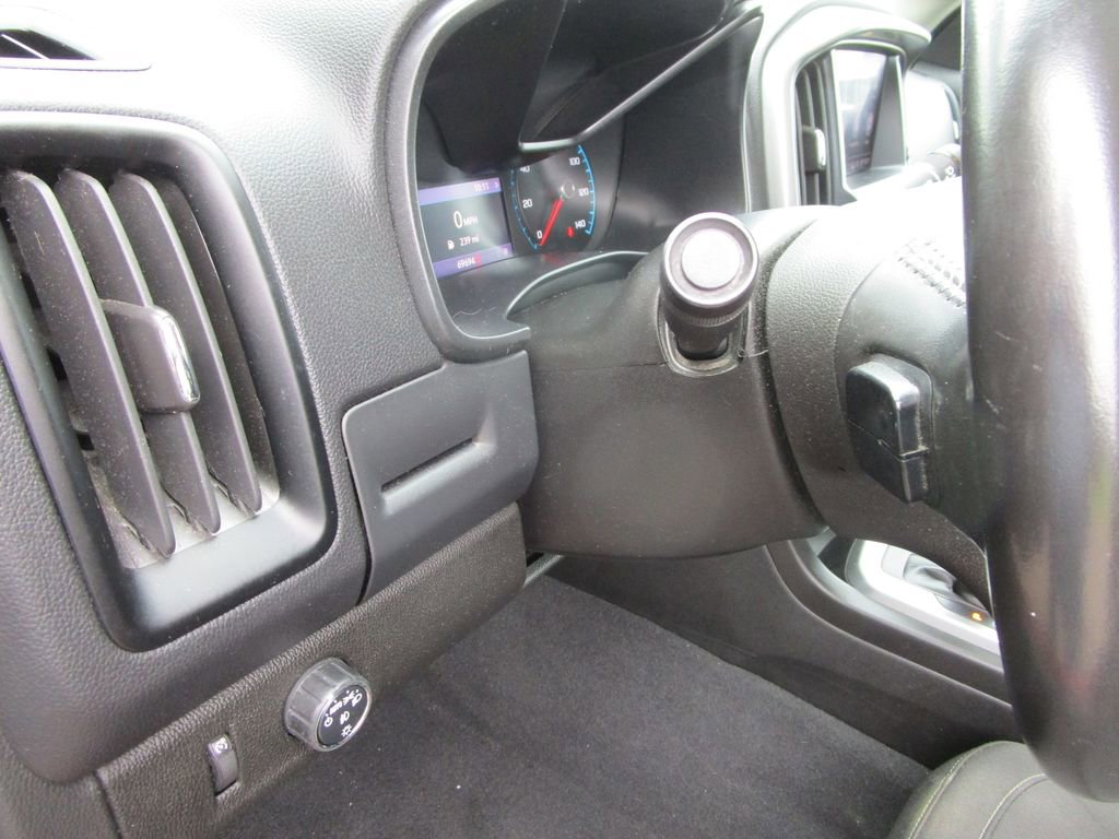 Used 2019 Chevrolet Colorado LT w/ LT Convenience Package RWD image 27
