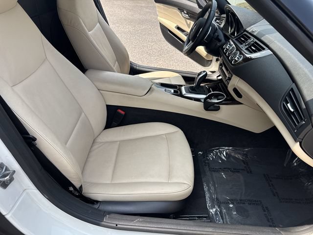 Used 2013 BMW Z4 sDrive28i RWD image 10