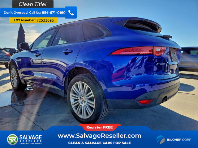 Used 2018 Jaguar F-PACE Premium image 3