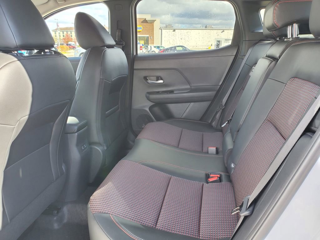 New 2026 Nissan Kicks SR w/ Cold Weather Package image 9