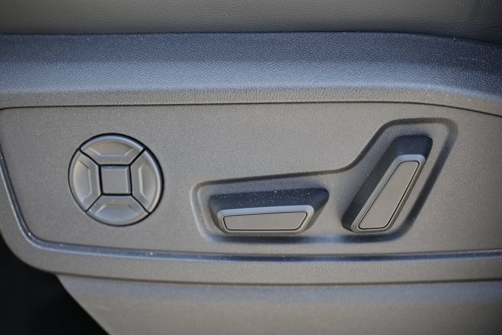 New 2026 Audi SQ5 Premium Plus AWD/4WD image 22