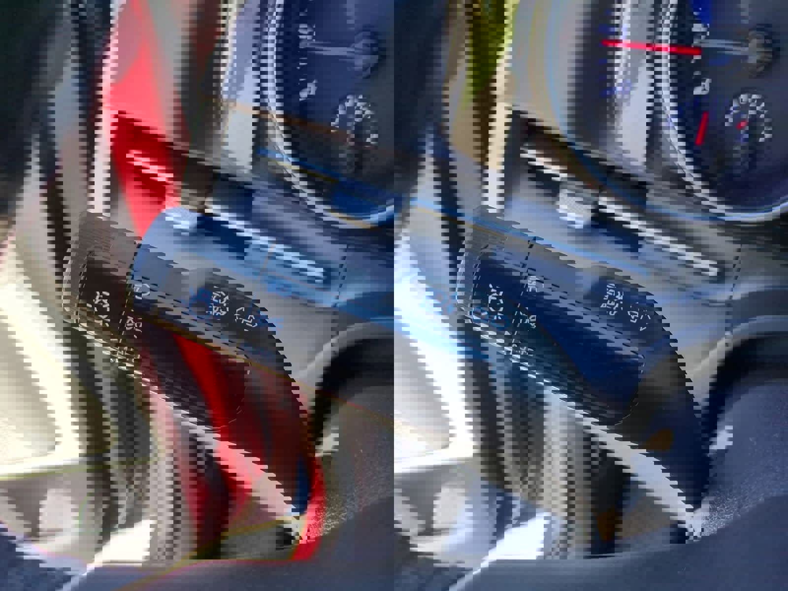 Certified 2023 Kia Carnival EX image 25