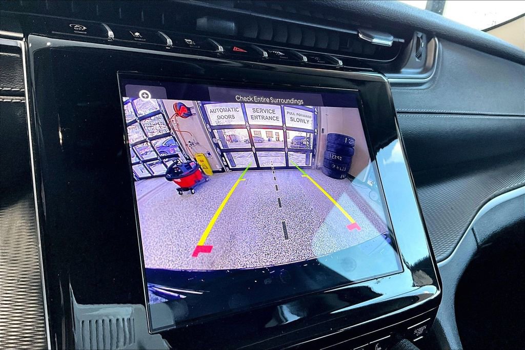 Used 2023 Jeep Grand Cherokee Laredo w/ Luxury Tech Group I image 22