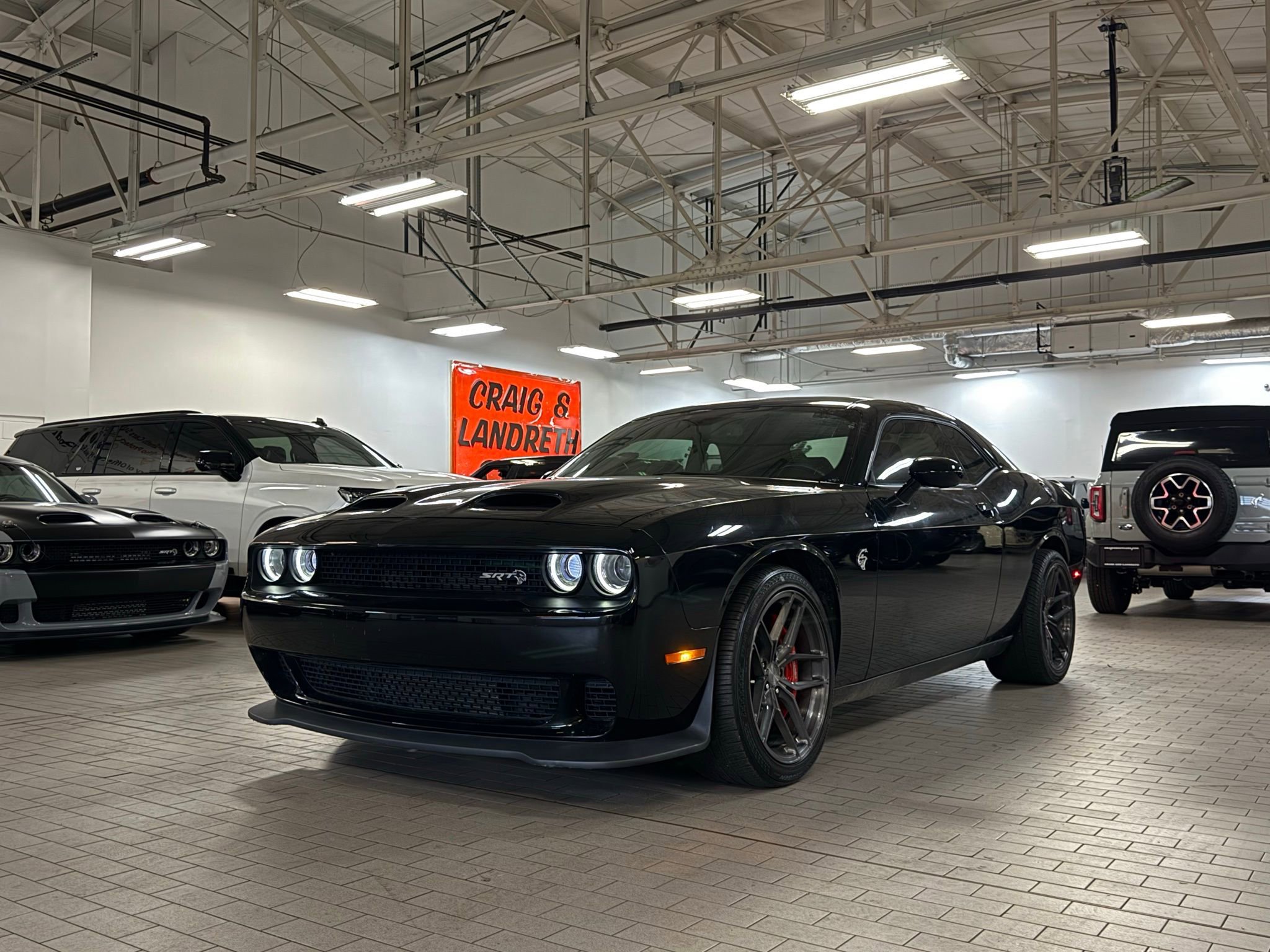 Used 2019 Dodge Challenger SRT Hellcat video 2