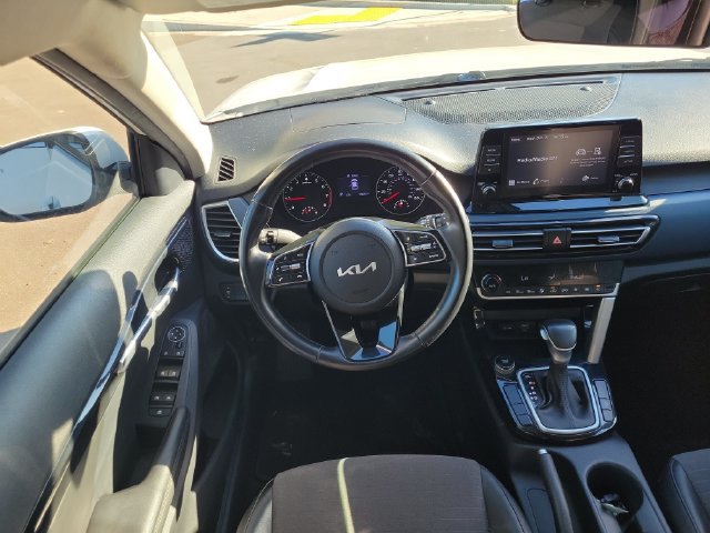 Used 2023 Kia Seltos S FWD image 10