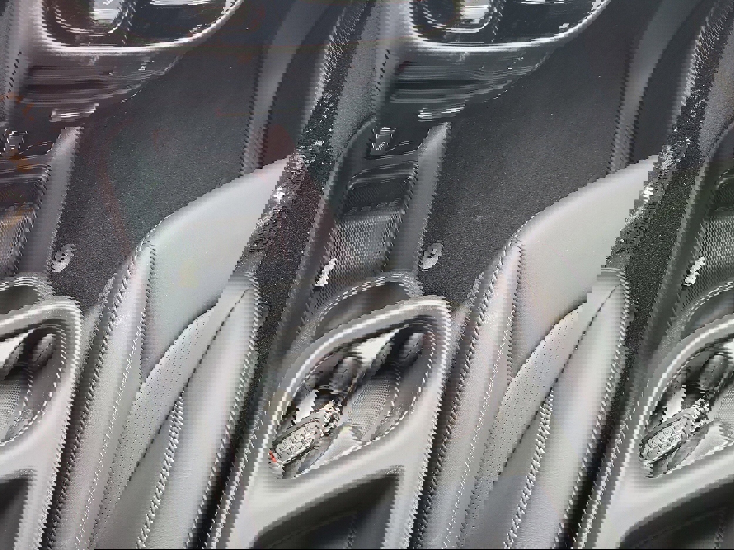 New 2026 Chrysler Voyager LX image 21