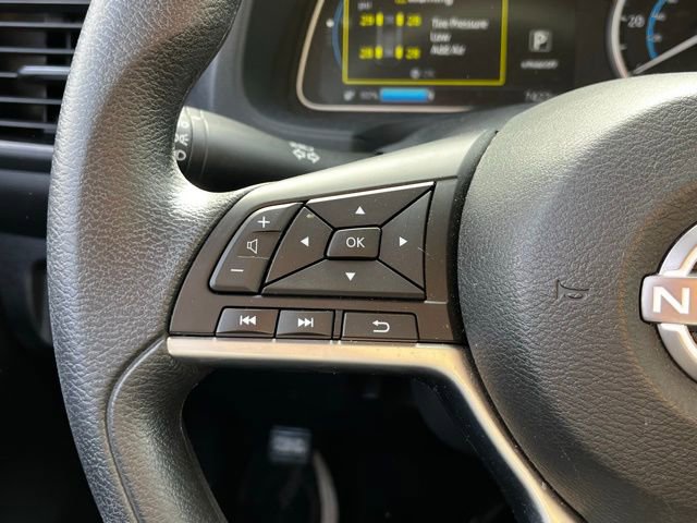 Used 2024 Nissan Leaf S image 20