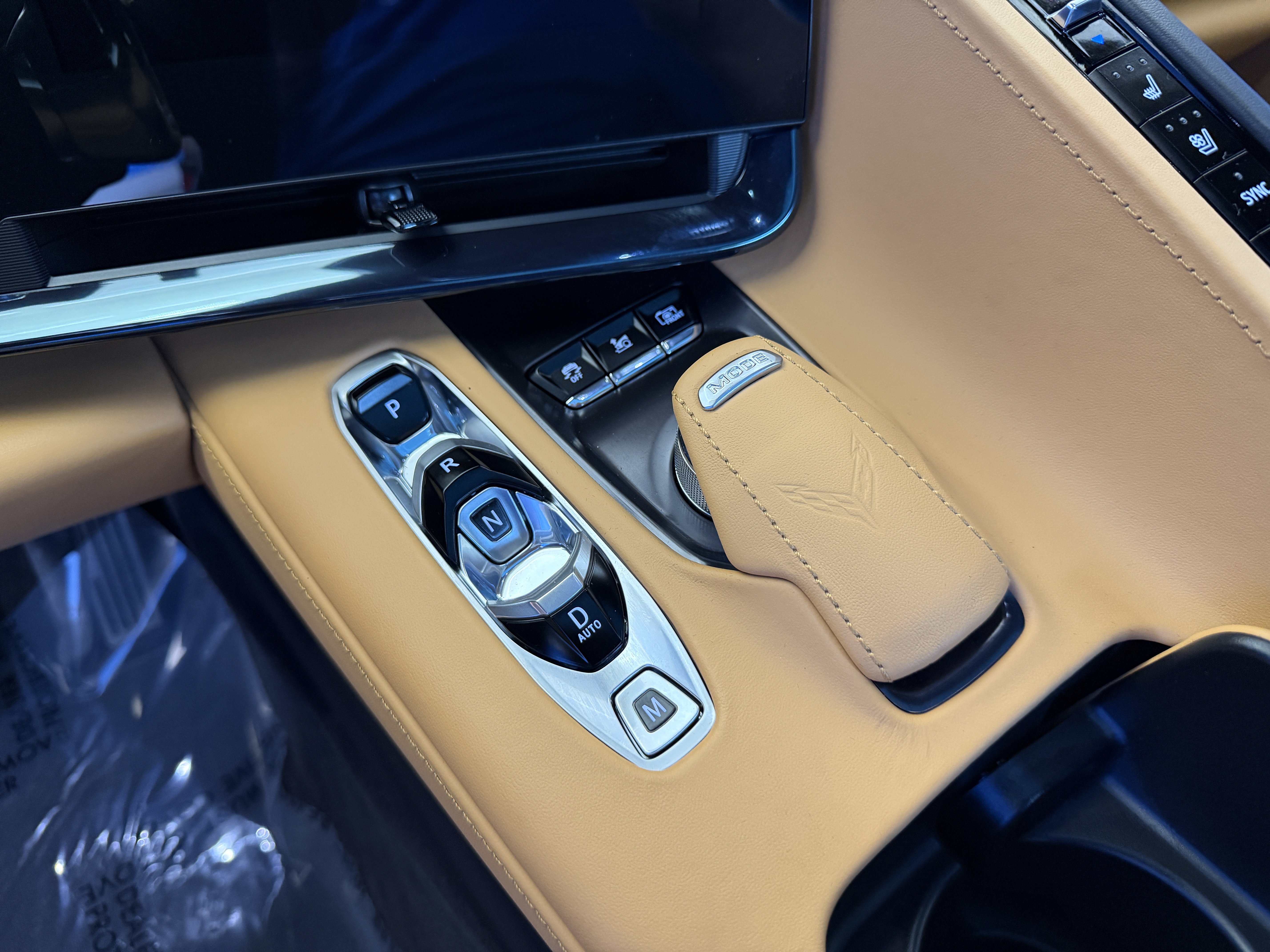 Used 2024 Chevrolet Corvette Stingray Premium Cpe w/ Z51 Performance Package RWD image 22