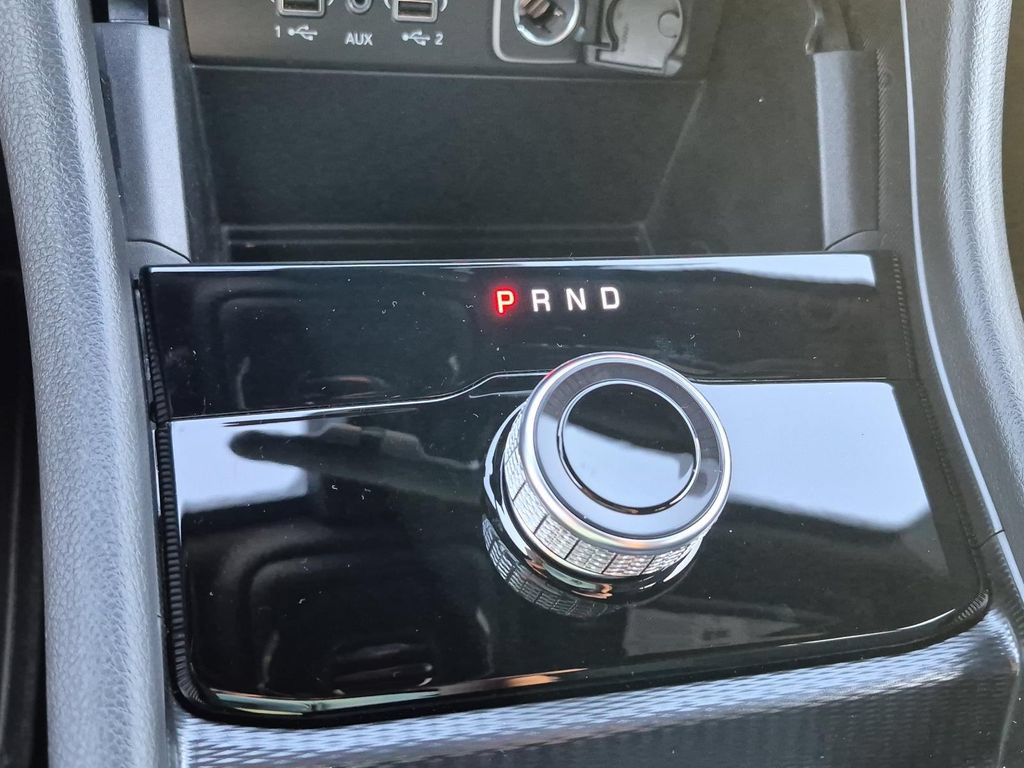 New 2026 Jeep Grand Cherokee L Laredo RWD image 30
