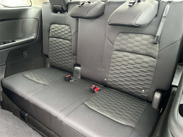 Used 2024 Nissan Pathfinder SV w/ Lighting Package (N92) image 22