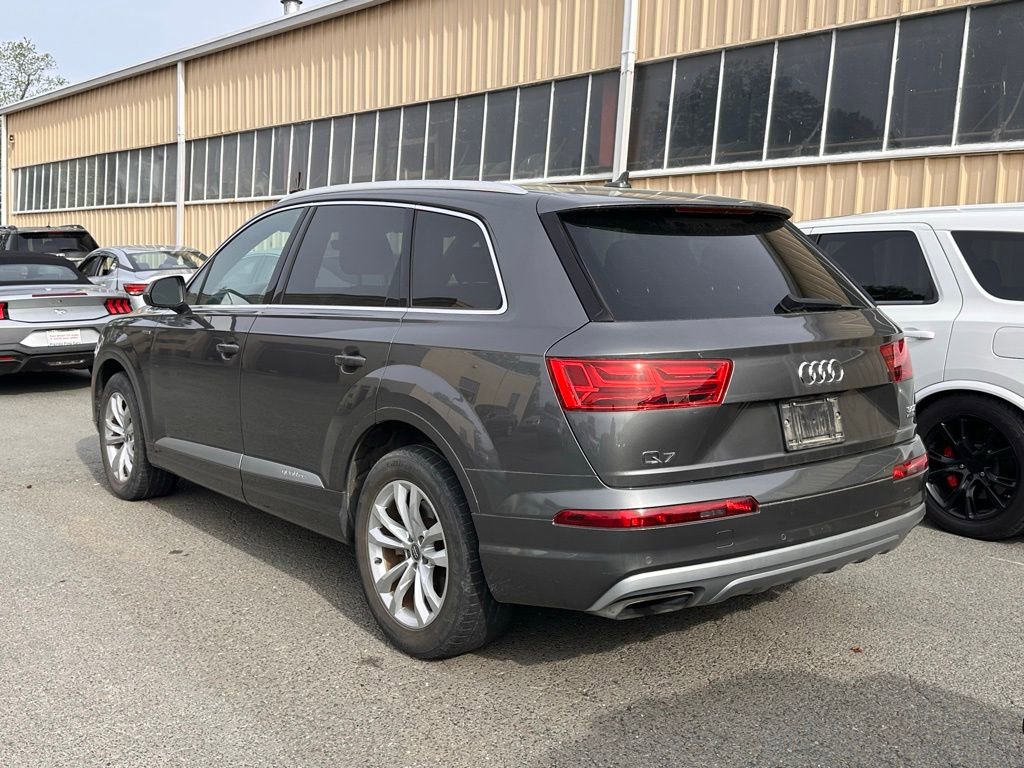 Used 2018 Audi Q7 3.0T Premium AWD/4WD image 6