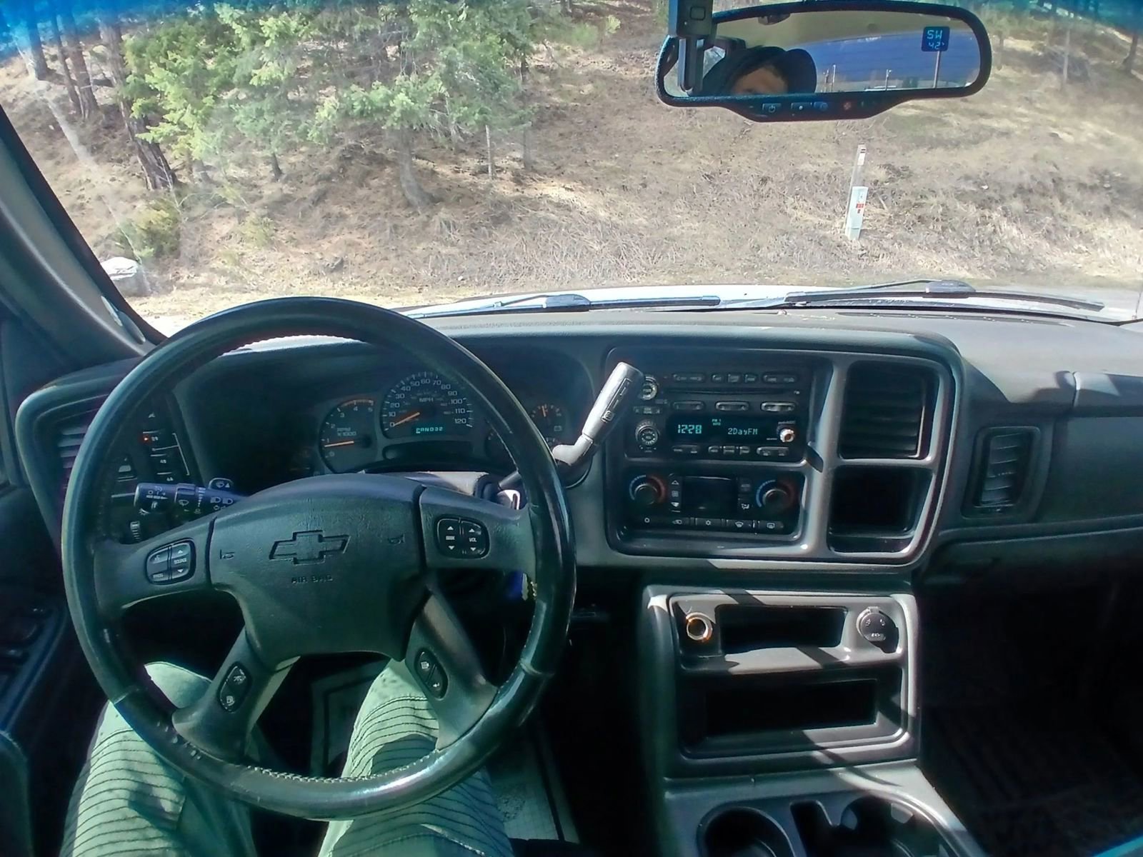 Used 2004 Chevrolet Silverado 2500 LT w/ Heavy-Duty Power Package image 15