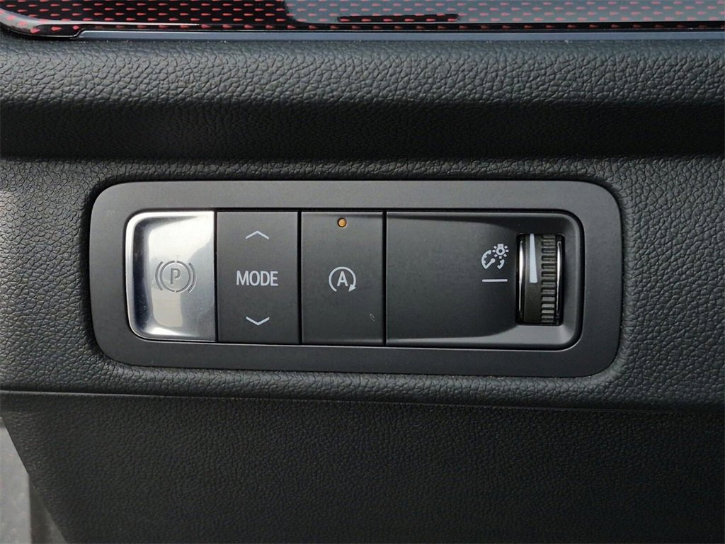 Certified 2025 Chevrolet Traverse RS w/ LPO, Floor Liner Package image 31