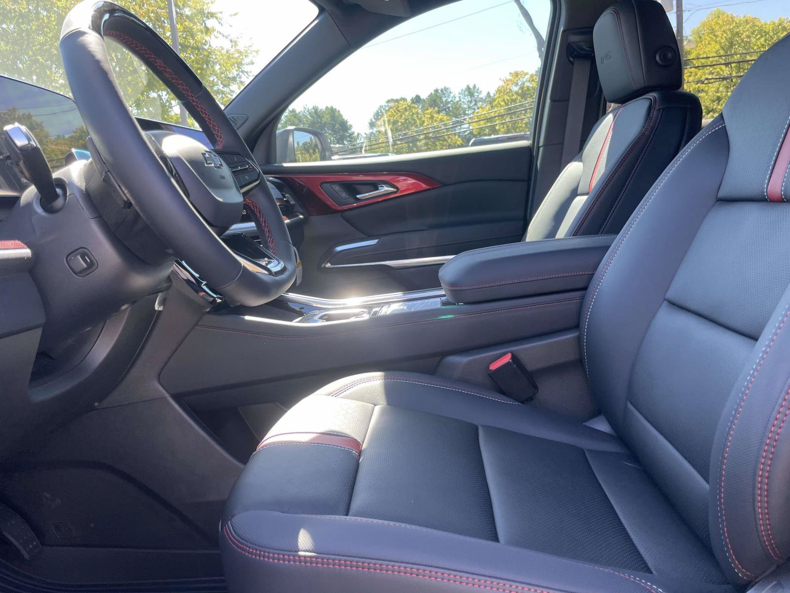 New 2026 Chevrolet Traverse RS FWD image 15