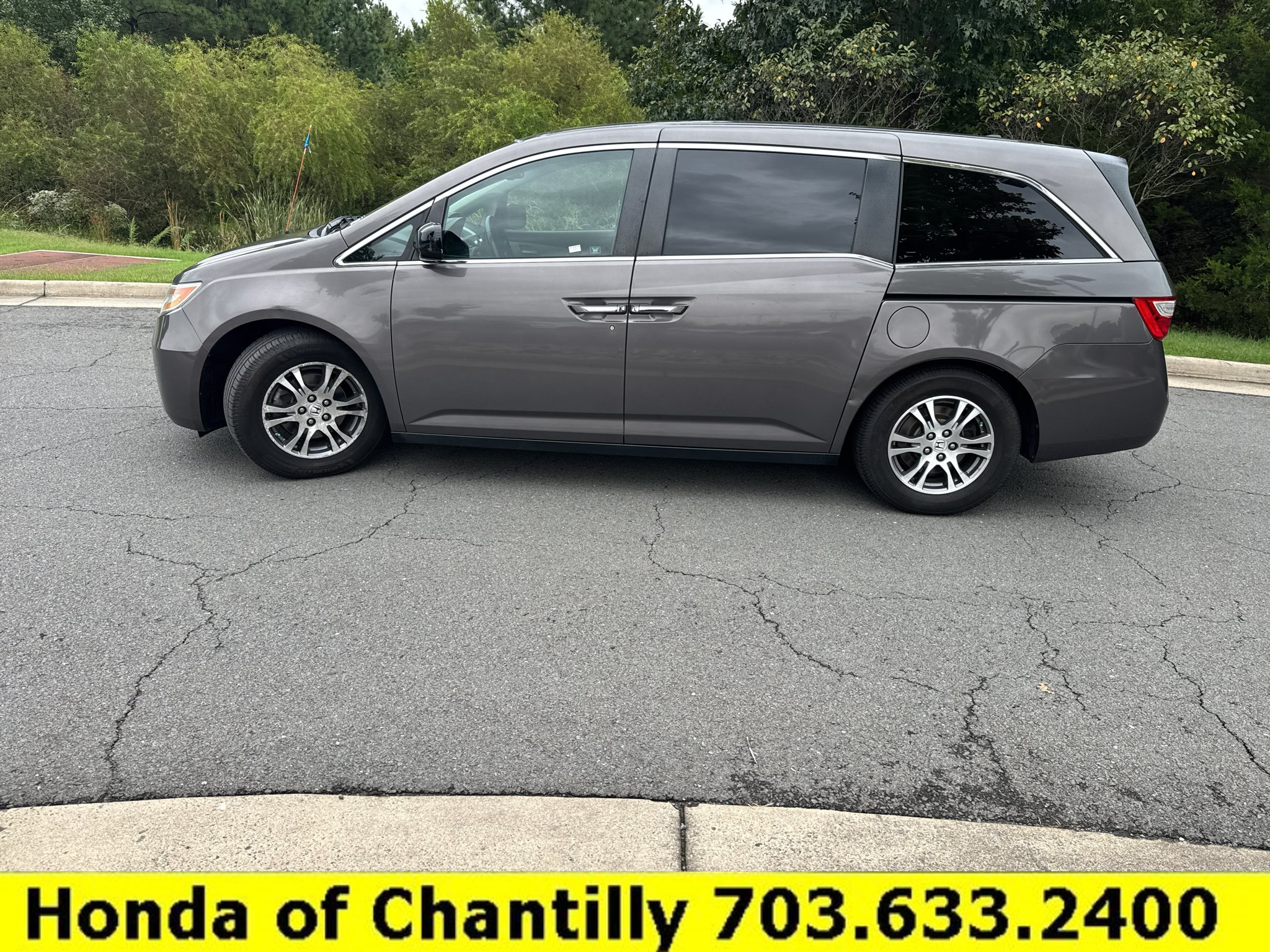 Used 2012 Honda Odyssey EX-L image 4