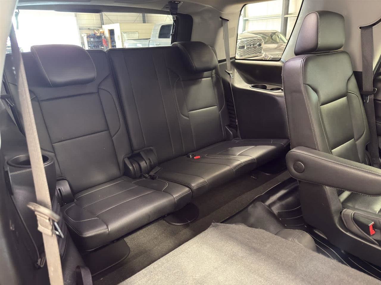 Used 2018 GMC Yukon SLT image 29