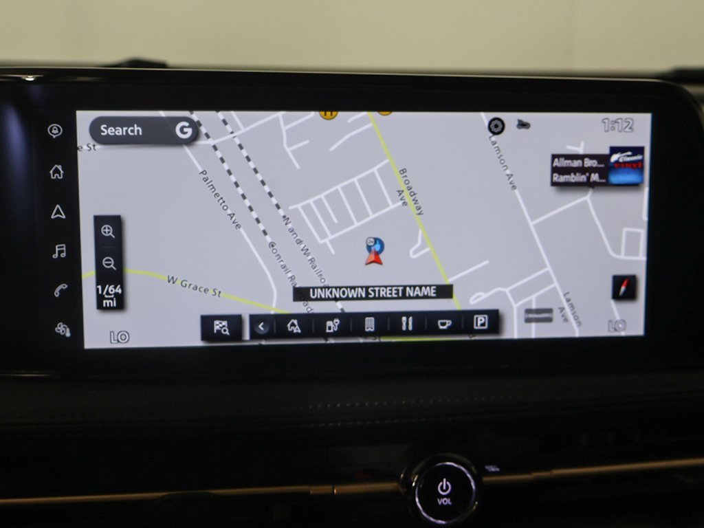 Used 2023 Nissan Ariya FWD image 39