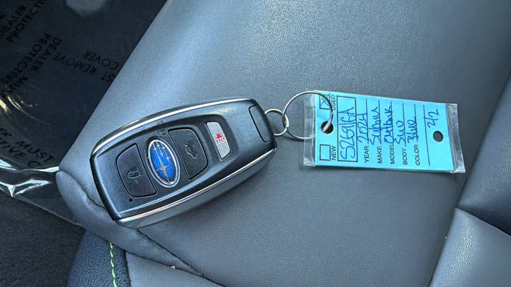 Used 2024 Subaru Outback Onyx Edition XT AWD/4WD image 29