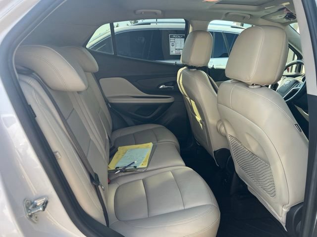 Used 2018 Buick Encore Essence w/ Experience Buick Package FWD image 9