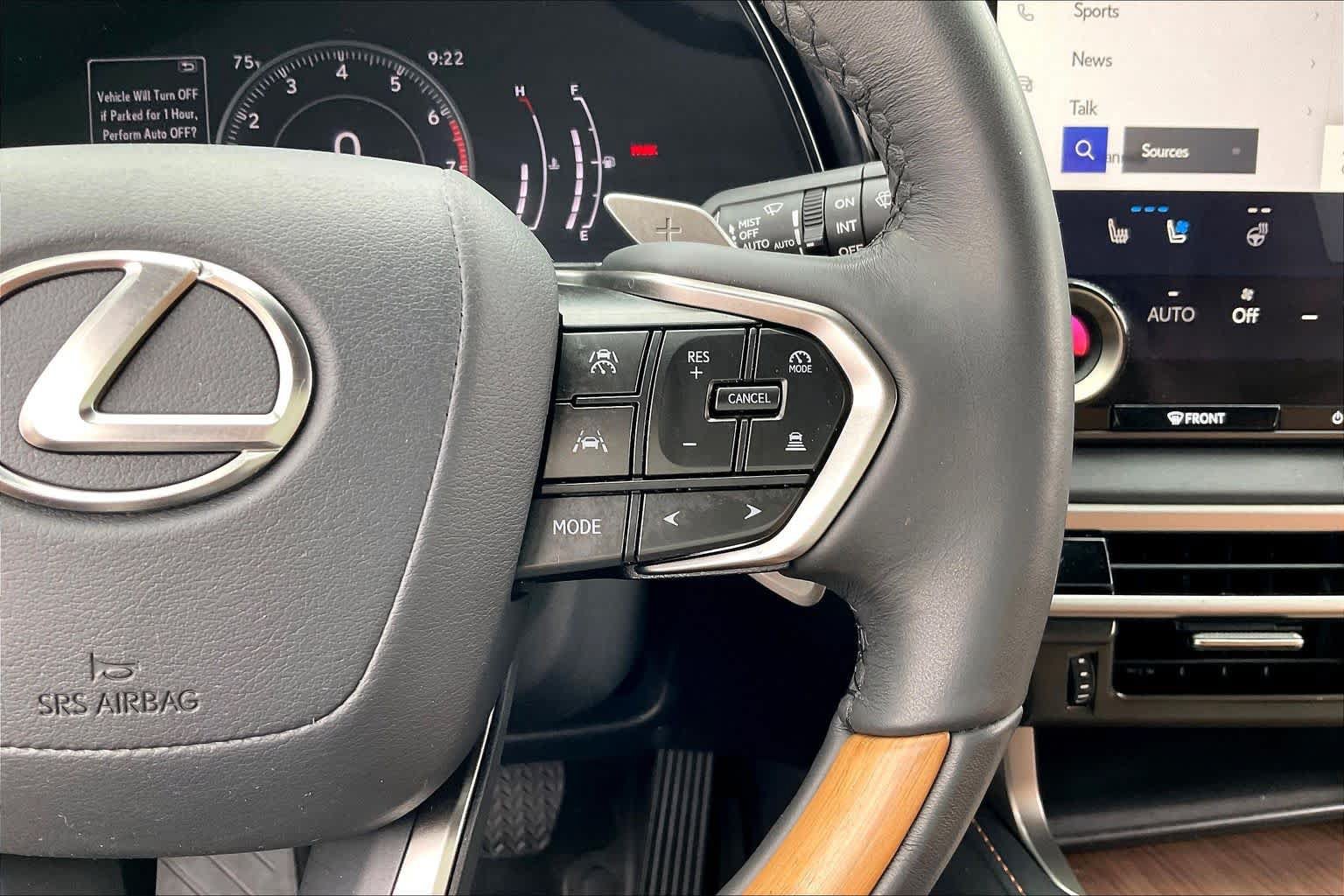 Used 2024 Lexus RX 350 Premium w/ Accessory Package (Z1) FWD image 22