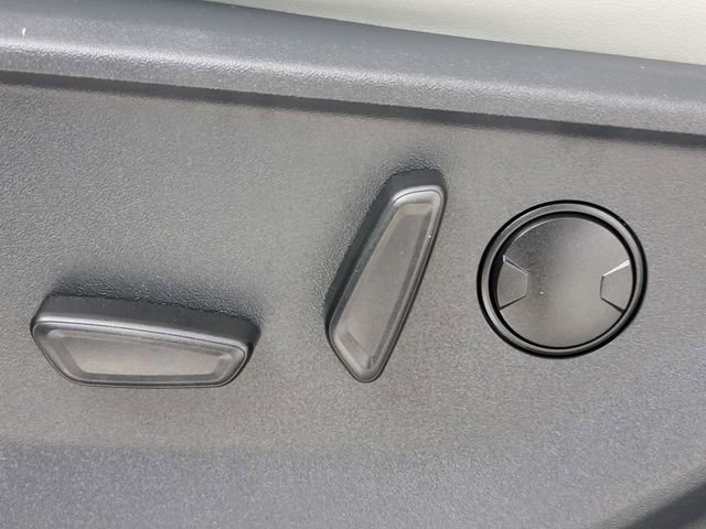 Used 2025 Ford Expedition Platinum AWD/4WD image 14