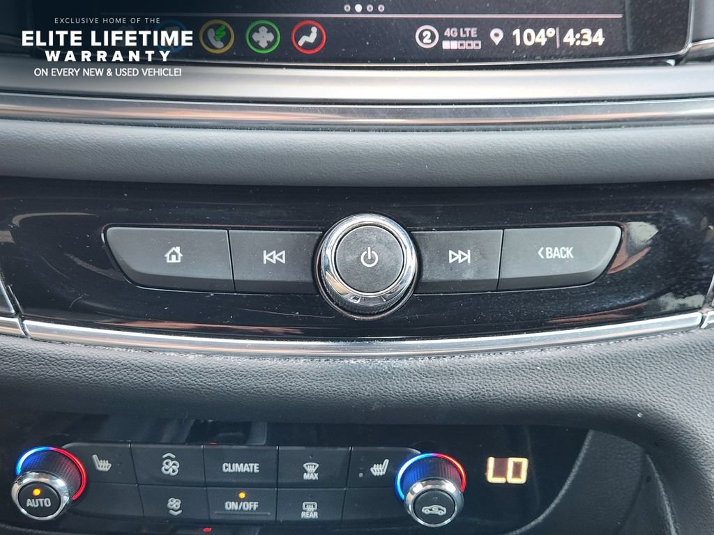 Used 2022 Buick Enclave Essence w/ Experience Buick Package FWD image 19