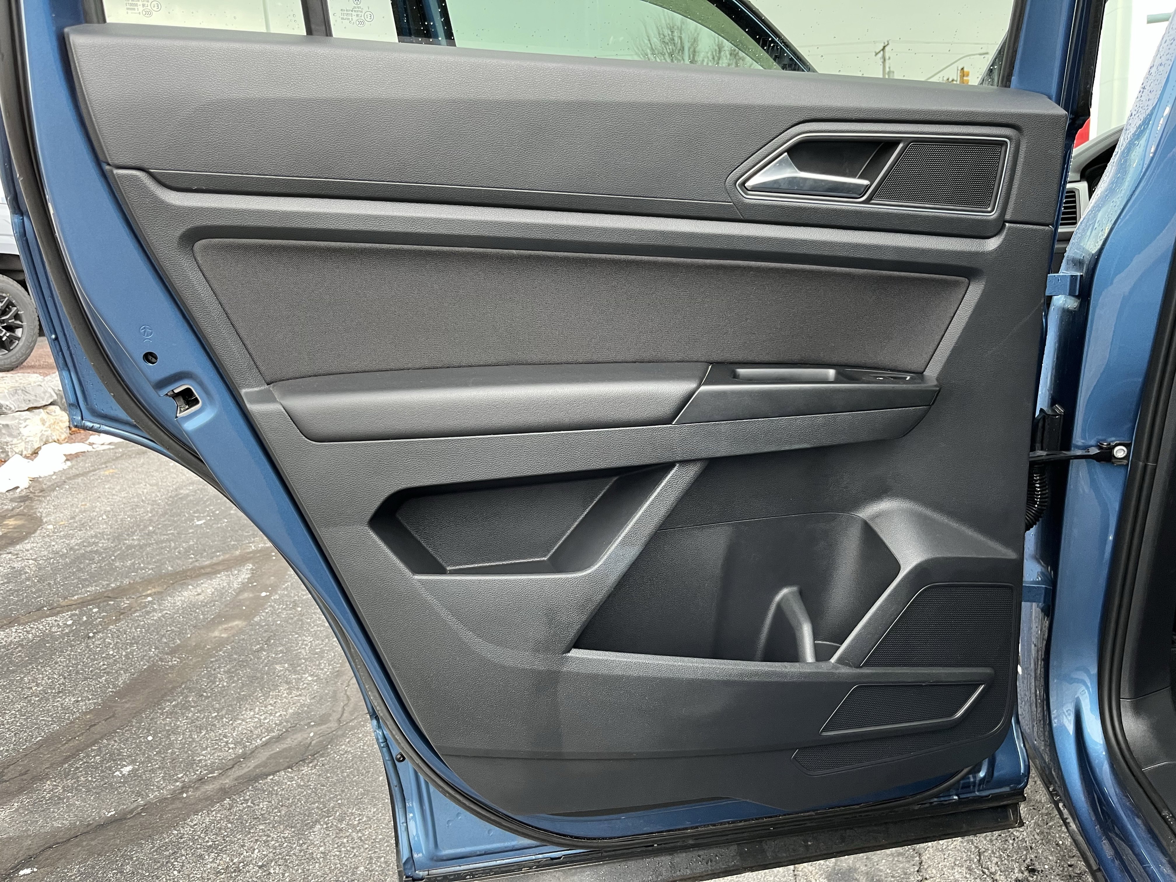 Used 2019 Volkswagen Atlas S w/ Towing Package image 18