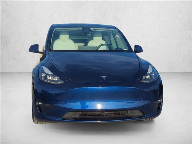 Used 2024 Tesla Model Y Performance AWD/4WD image 2