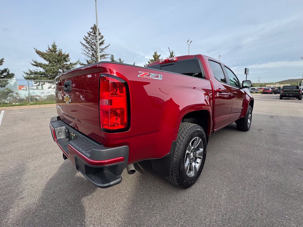 Used 2018 Chevrolet Colorado Z71 AWD/4WD image 8