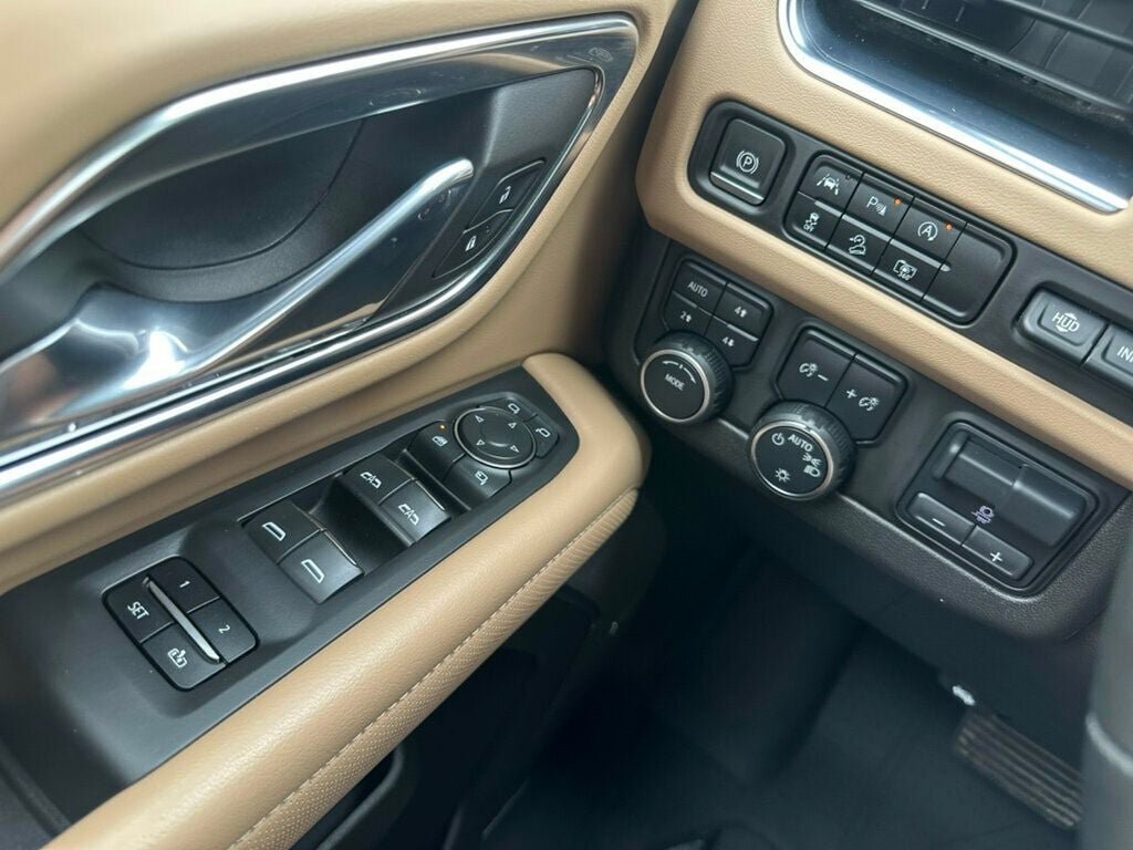 Used 2023 Chevrolet Tahoe Premier w/ Premium Package AWD/4WD image 24