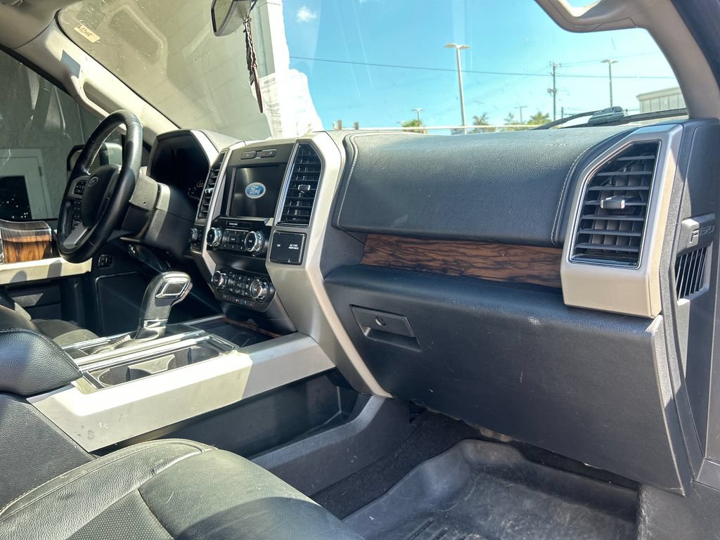 Used 2019 Ford F150 Lariat AWD/4WD image 13