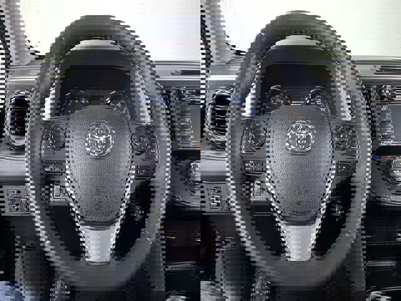 Used 2017 Toyota RAV4 XLE w/ Plus Special Value Package image 13