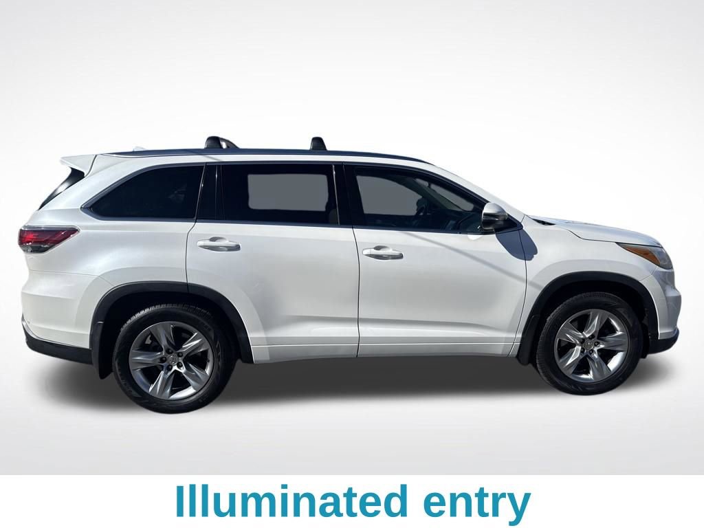 Used 2015 Toyota Highlander Limited image 15