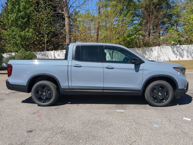 New 2026 Honda Ridgeline Black Edition image 3