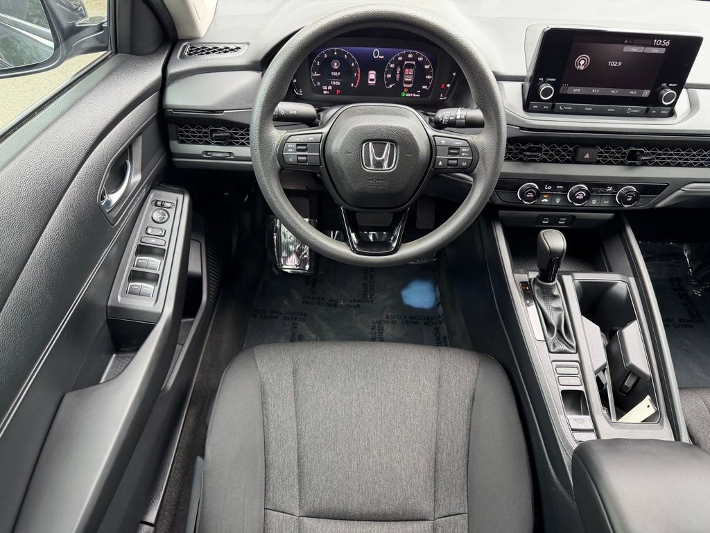 Used 2025 Honda Accord LX image 15