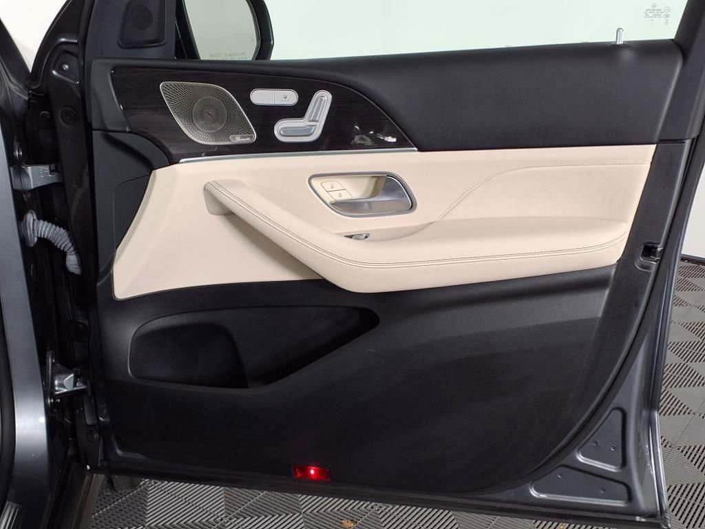 Used 2022 Mercedes-Benz GLE 350 4MATIC image 8