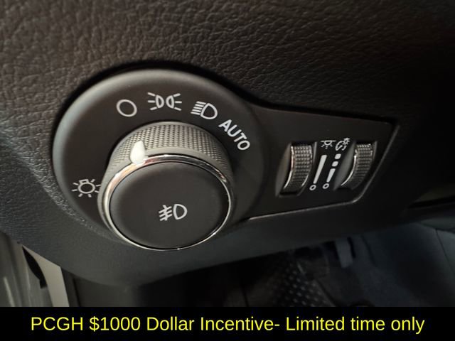 New 2026 Jeep Compass Latitude w/ Quick Order Package 29K image 24