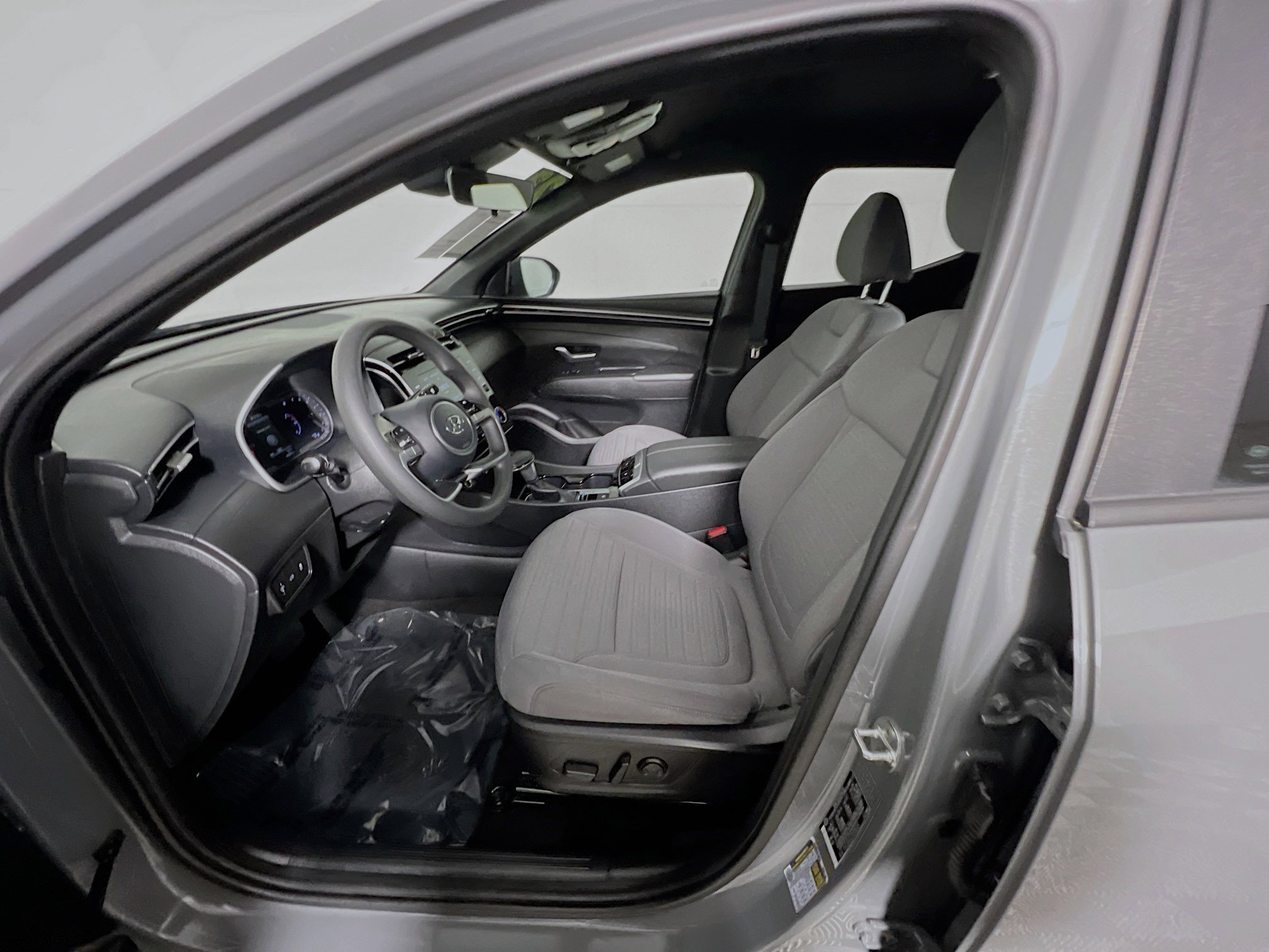 Used 2023 Hyundai Santa Cruz SEL image 15