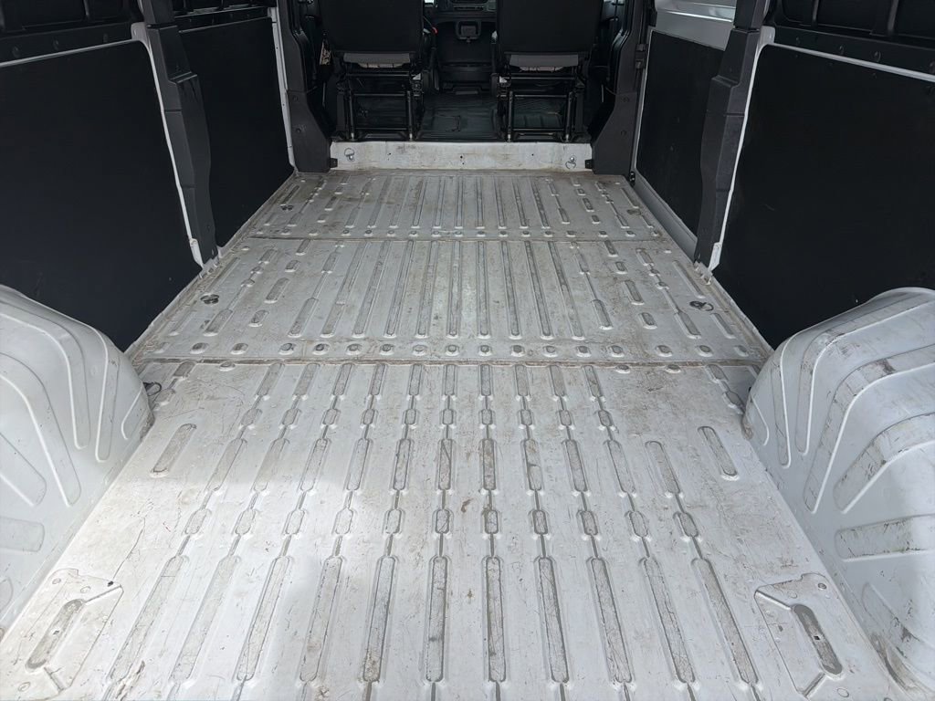 Used 2024 RAM ProMaster 2500 w/ Convenience Group FWD image 24