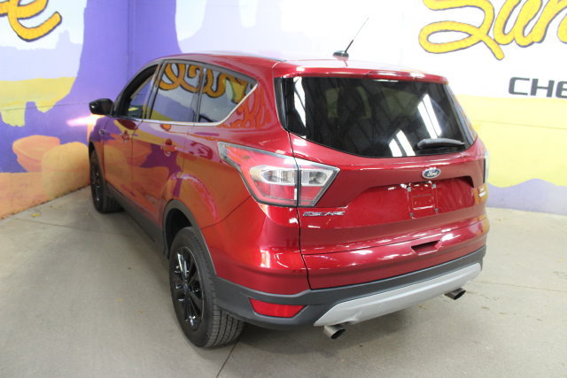 Used 2017 Ford Escape SE AWD/4WD image 6